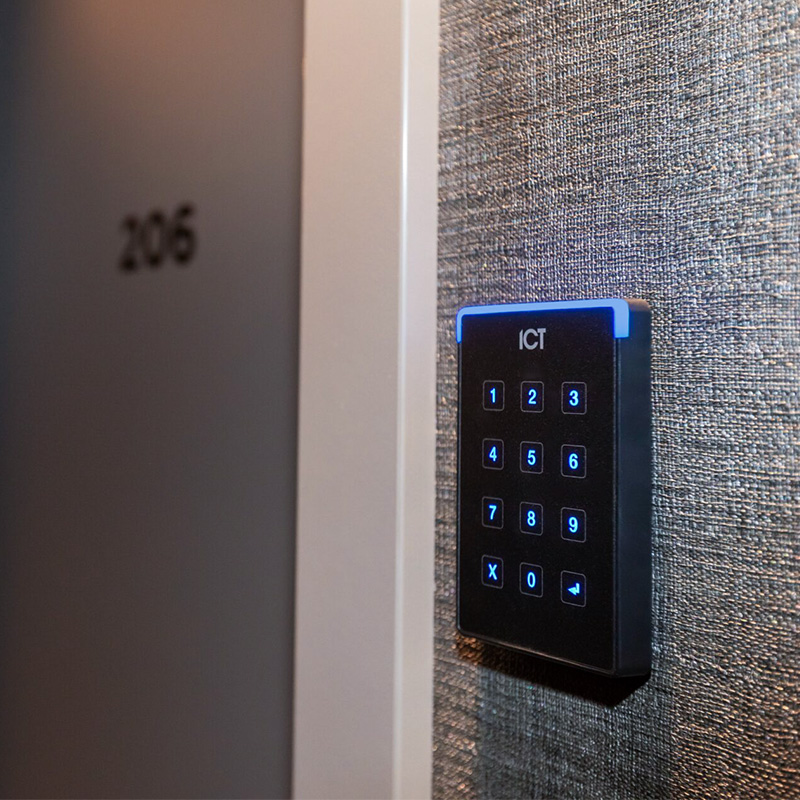 Hótel Hálönd - tSec Reader